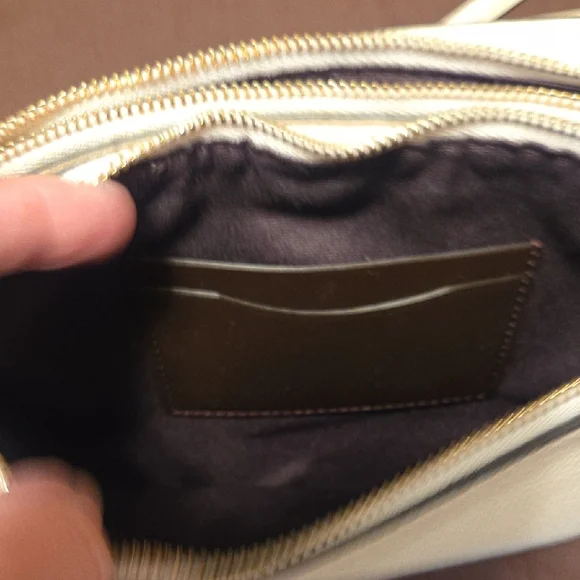 Coach Cream Leather Crossbody Bag BRAND NEW WITH TAGS - Picture 8 of 9